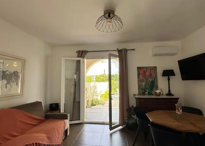 L'alzelle Apartment *