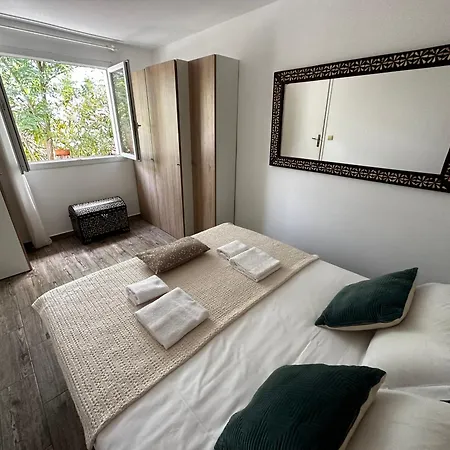 L'alzelle Apartment